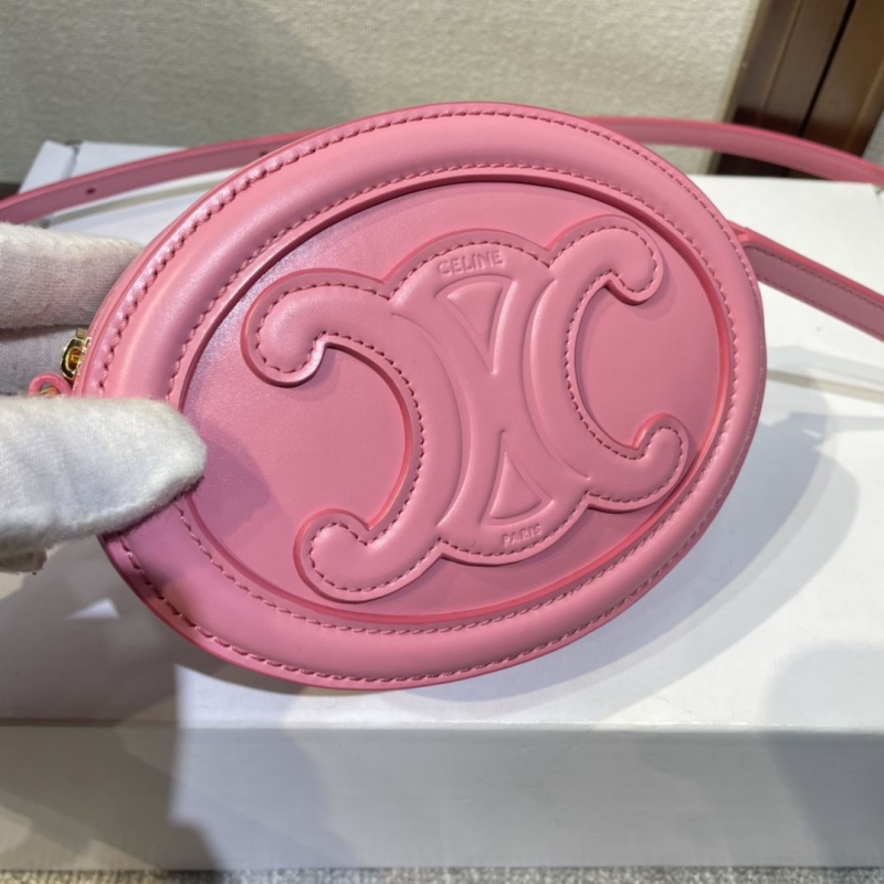 Ce1i*e triomphe bags